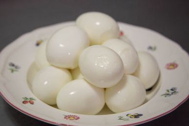 We learned how to make even better hard-boiled eggs. (Photos by Caroll Co)