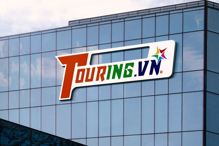 Touring.vn.jpg